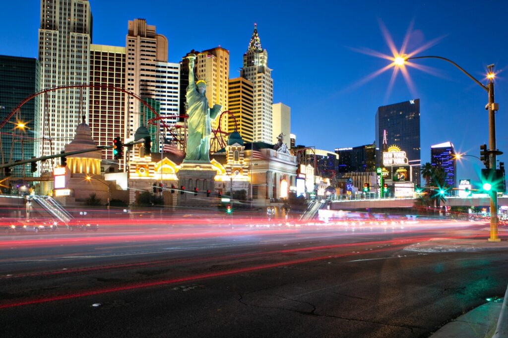 Caesars, Other Strip Properties Turning Lights Off for Earth Hour