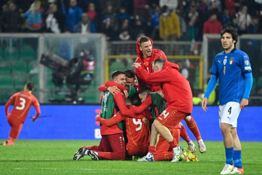 Euro 2020 Winners Italy Thrown Out of World Cup Race by North Macedonia, as Ronaldo and Portugal Win Against Turkey