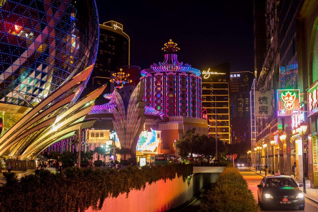 Macau Casino Operators Facing Another Cash Crunch, Say Analysts