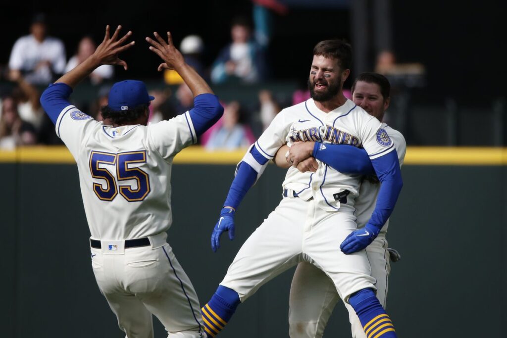 Offensive Firepower Propels Seattle Mariners to Early AL West Lead