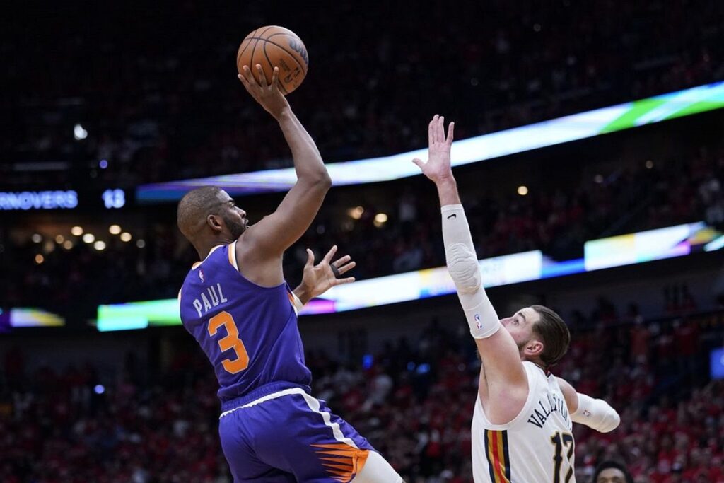 Phoenix Suns Pick Off Pesky Pelicans, Advance to West Semis