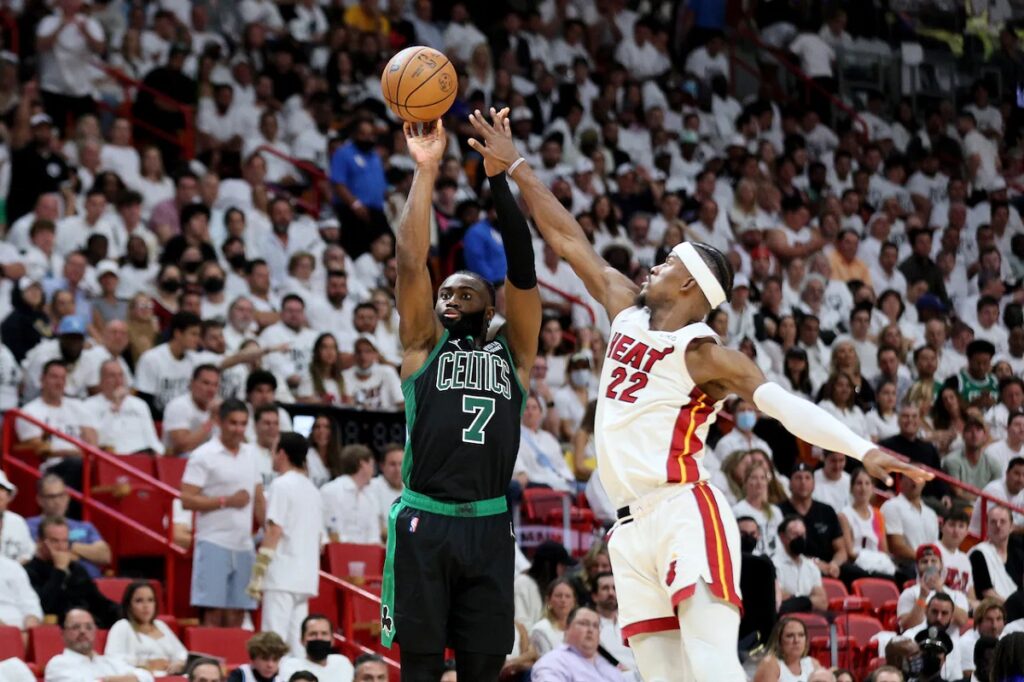 Celtics Beat Heat in Game 5, One Win Away from NBA Finals