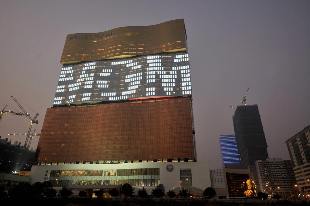 MGM Credit Outlook Negative Amid Macau Uncertainty, Fitch Pulls Rating