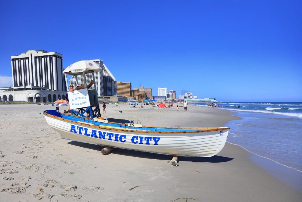 Atlantic City Officials Urge Casinos to Increase Wages, Avoid Union Strike