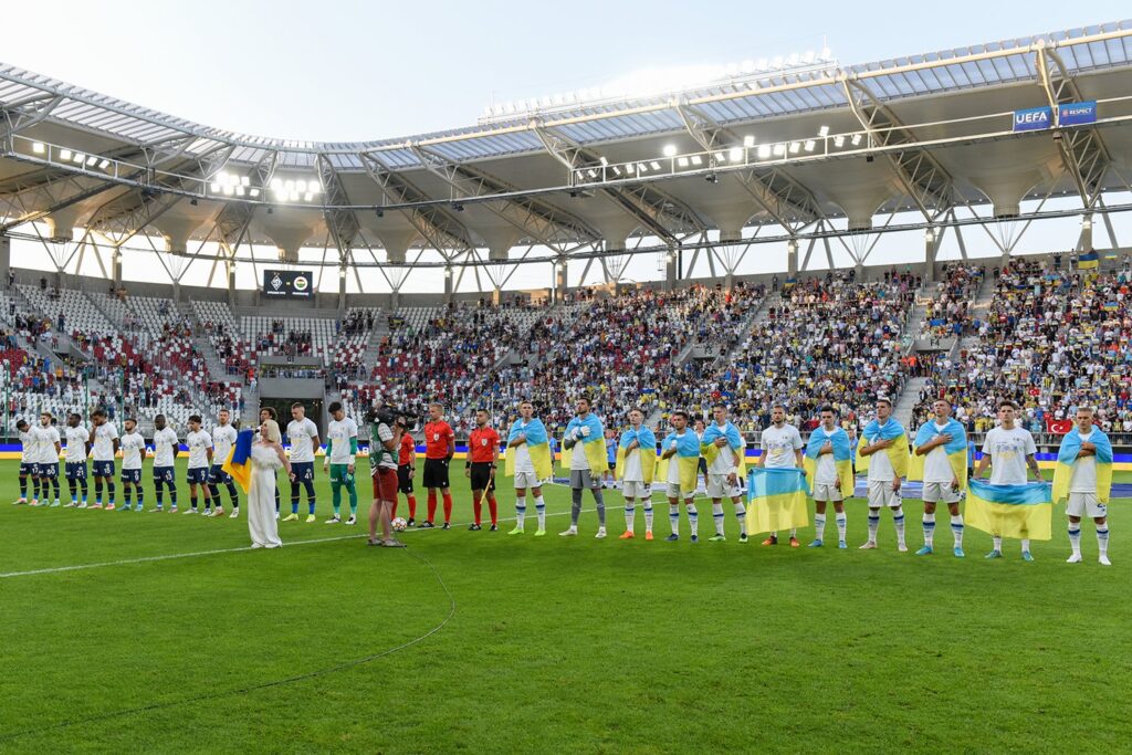 Everton Offering Free Tickets to Ukrainian Refugees for Dynamo Kyiv Friendly
