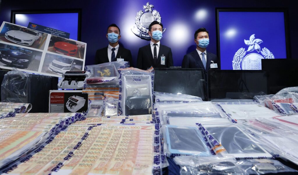 Hong Kong Police Bust Triad-linked Gambling Ring, Arrest 48