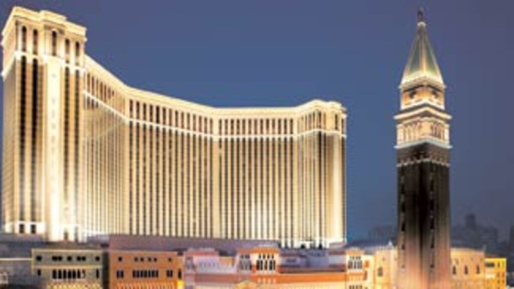 Las Vegas Sands Floating Macau Unit $1B Loan