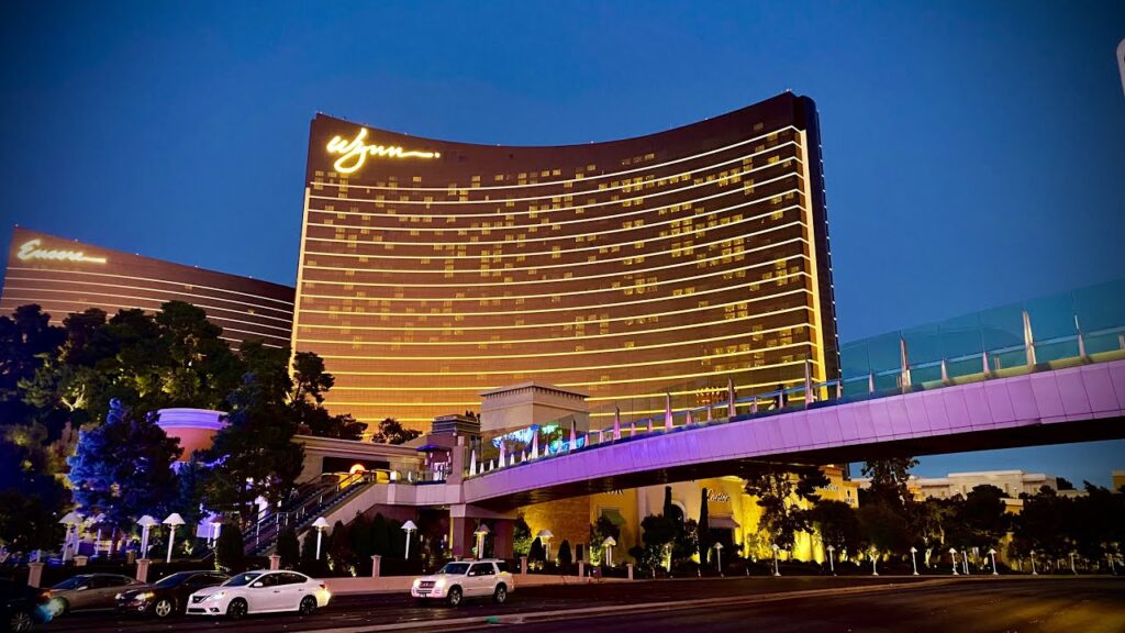 Wynn Whimpers on Macau Results, But US Casinos Set Records