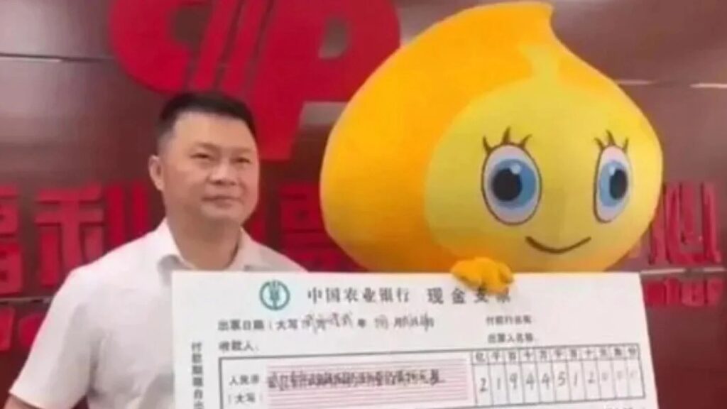 China Lottery Winner Keeps $30M Score Hidden From Family So They Wouldn’t Become Lazy