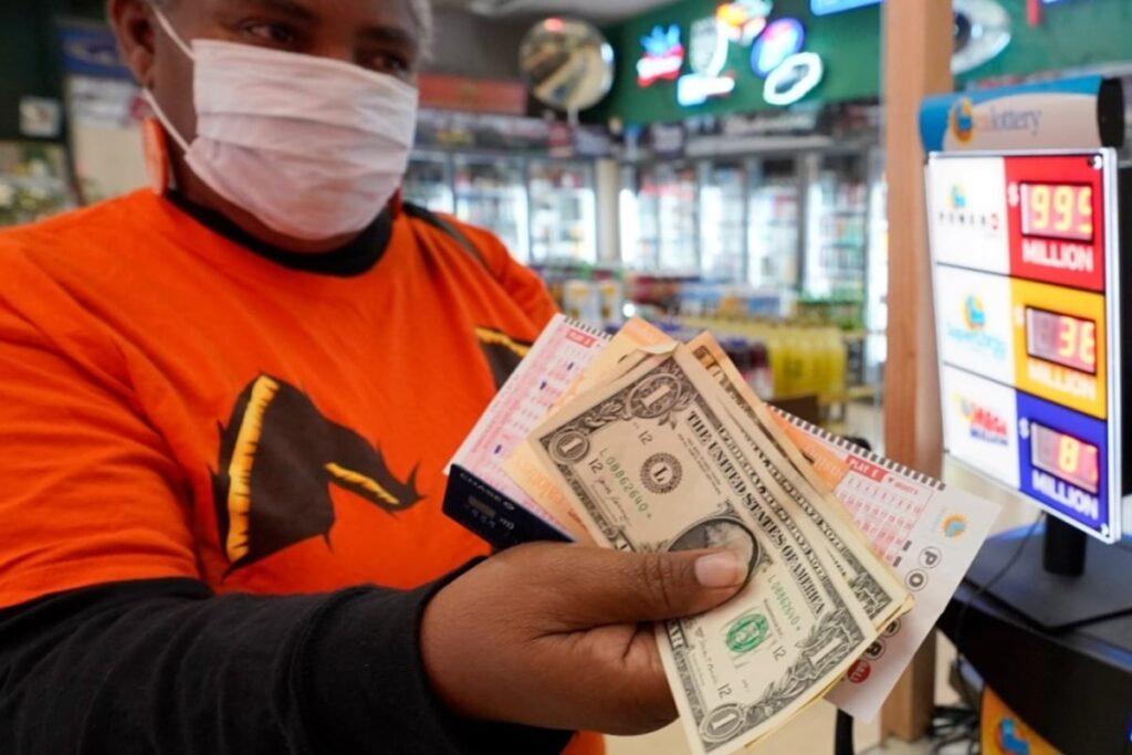 Powerball Halloween Jackpot Ghosts Players, Prize Soars to Estimated $1.2B