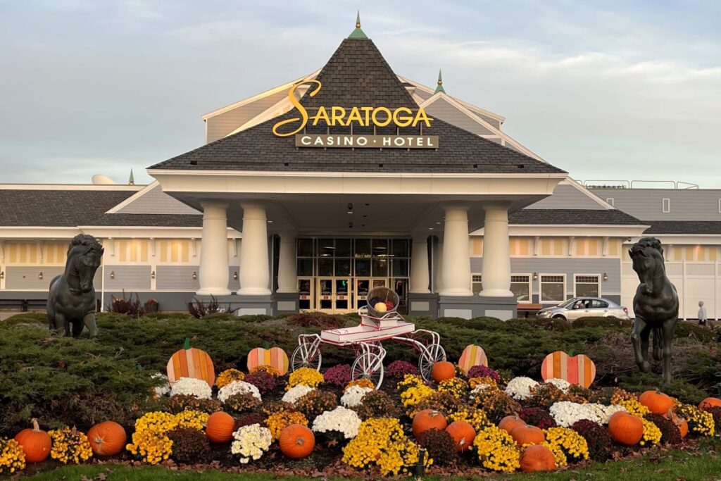 Saratoga Casino Guest Alleges She Was Wrongly Arrested For Cashier Error