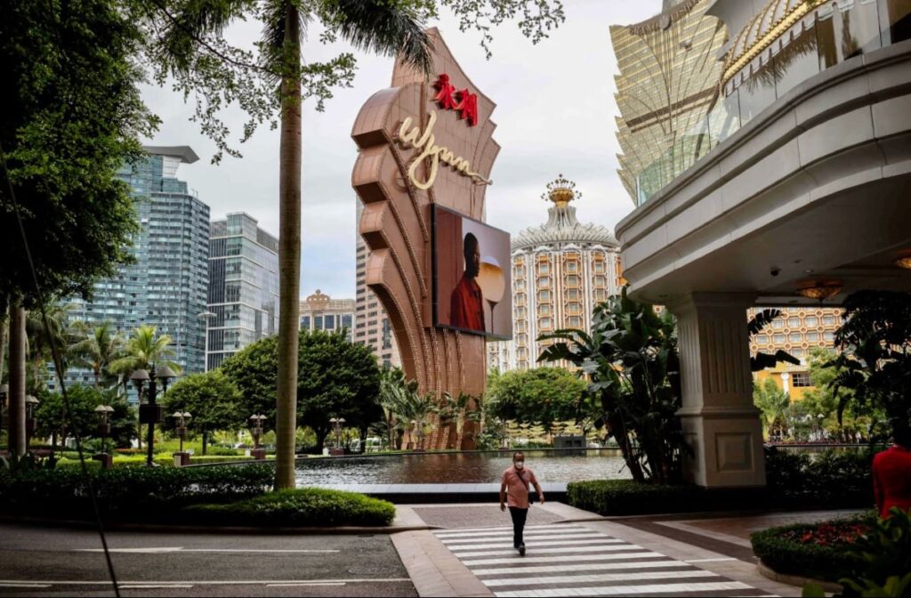Macau Casinos Sign New 10-Year Gaming Contracts, Pledge to Invest Nearly $15B
