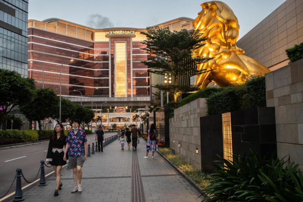 Macau Casinos Win Just $376M in November, Gaming Revenue Remains Stifled
