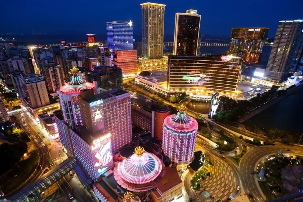 Macau Junket Ops Down 85% from 2013 Peak