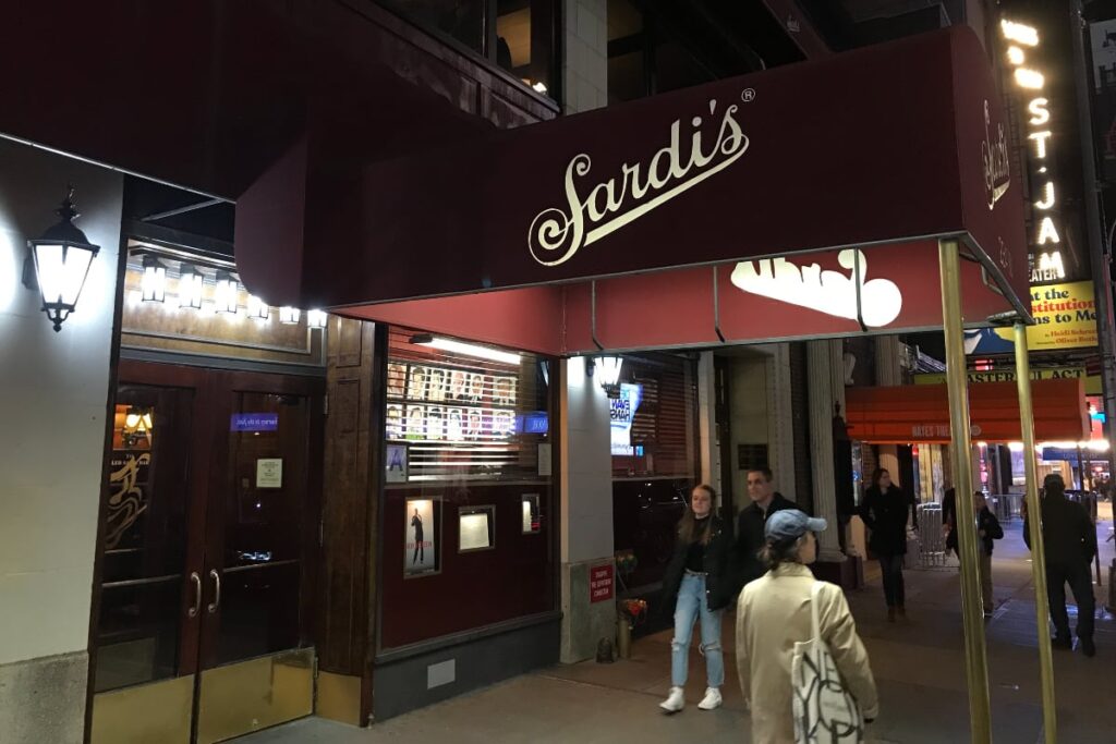 Sardi’s Owner Says Times Square Casino Would Stack Odds Against Theater District